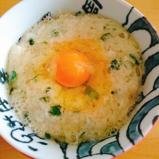 鰹粉香る☆小ネギとかいわれのとろろかけご飯